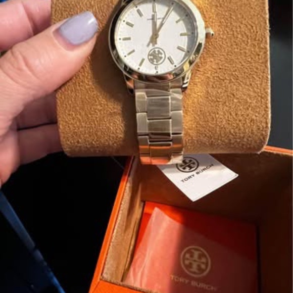 NWT Tory Burch Watch - Picture 4 of 4
